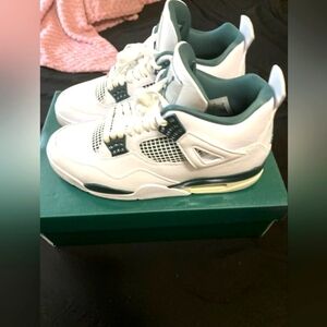 Nike Jordan 4 Oxidized 🍏 ...Size 9.5